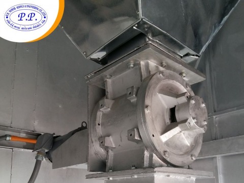 Rotary Air lock Ins.Daisin (navanakorn)